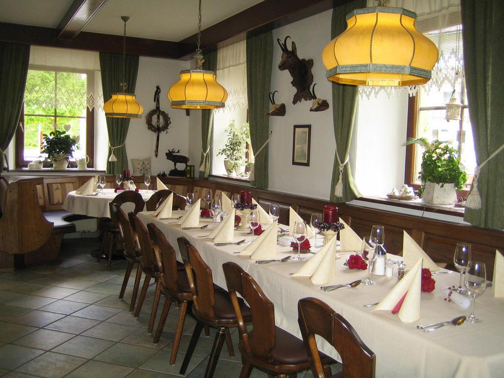 Отель Gasthof Ruescher Donnersbach Экстерьер фото